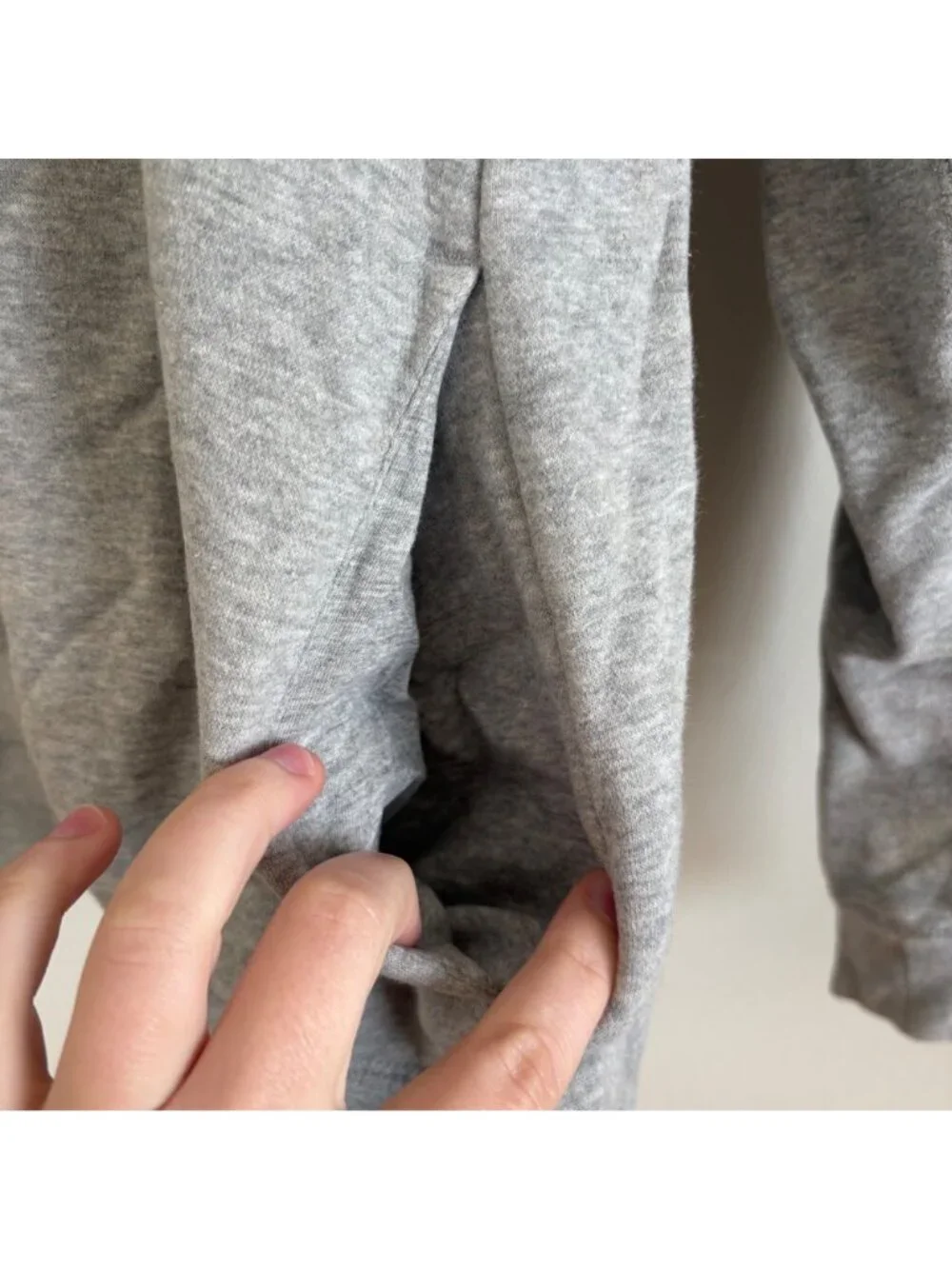 Jordan Athletic Pullover Graphic Hooded Sweatshirt Heathered Grey Men’s Size M